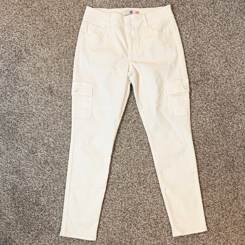 Cabi Women's Cream Cargo Skinny Fit Jeans